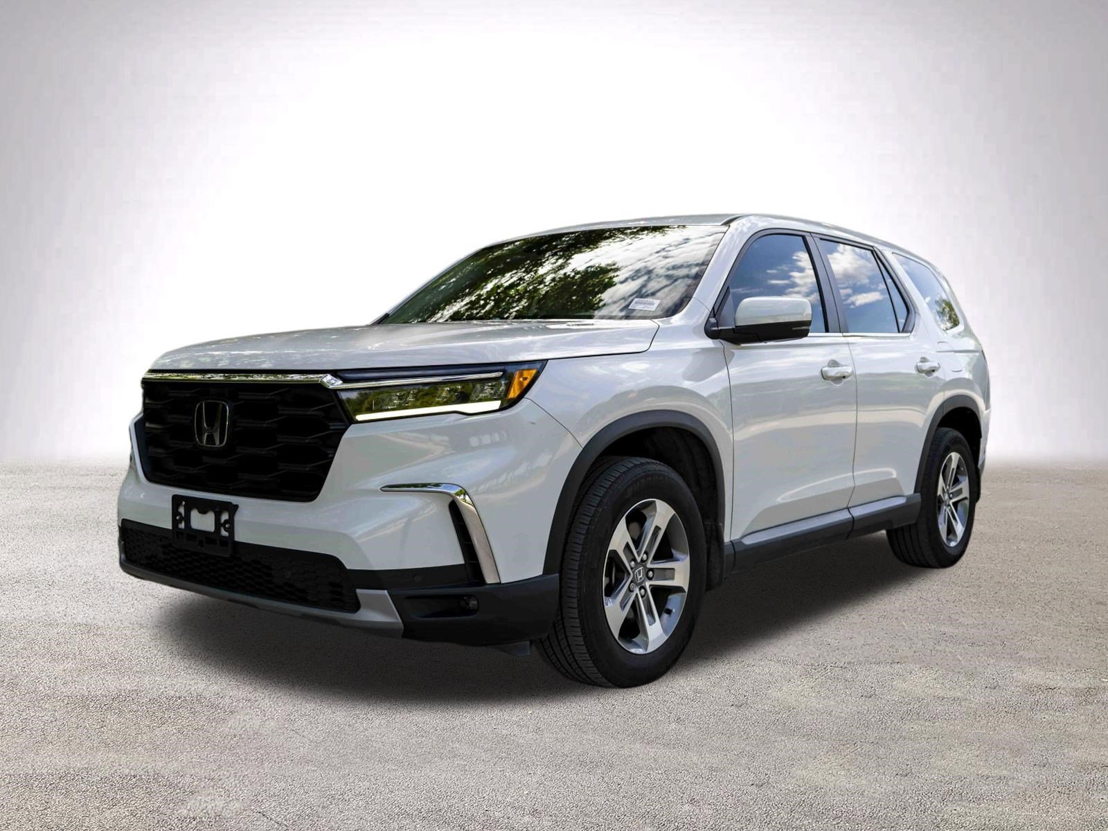 Used 2023 Honda Pilot EX-L image 5