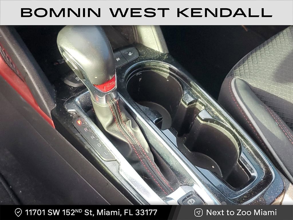 Used 2022 Chevrolet TrailBlazer RS w/ Sun and Liftgate Package image 28