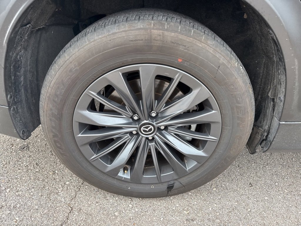 Certified 2025 MAZDA CX-70 3.3 Turbo w/ Preferred Package image 22