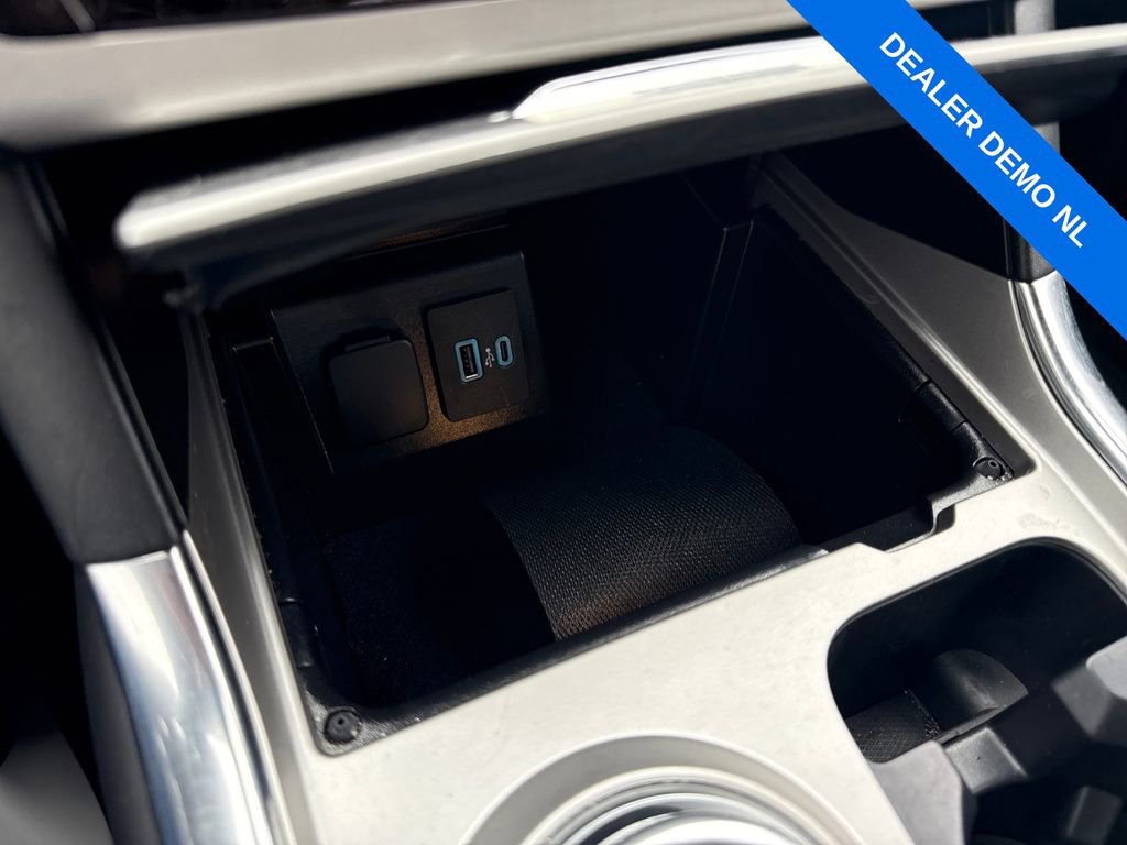 Used 2023 Ford Explorer XLT w/ Equipment Group 202A image 35