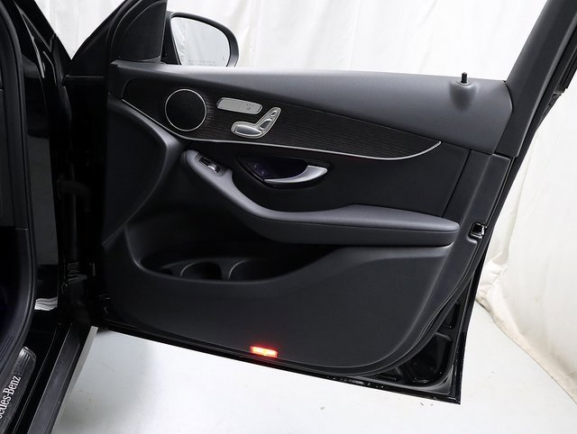 Certified 2022 Mercedes-Benz GLC 300 4MATIC image 35