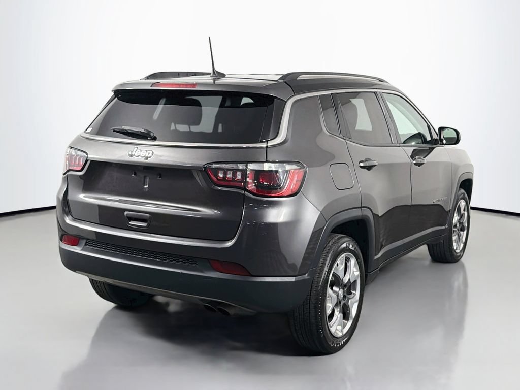 Used 2019 Jeep Compass Limited AWD/4WD image 4