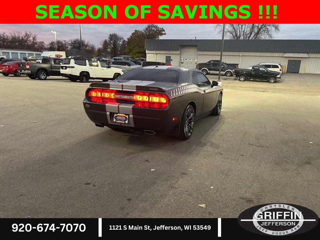 Used 2014 Dodge Challenger SRT8 image 12
