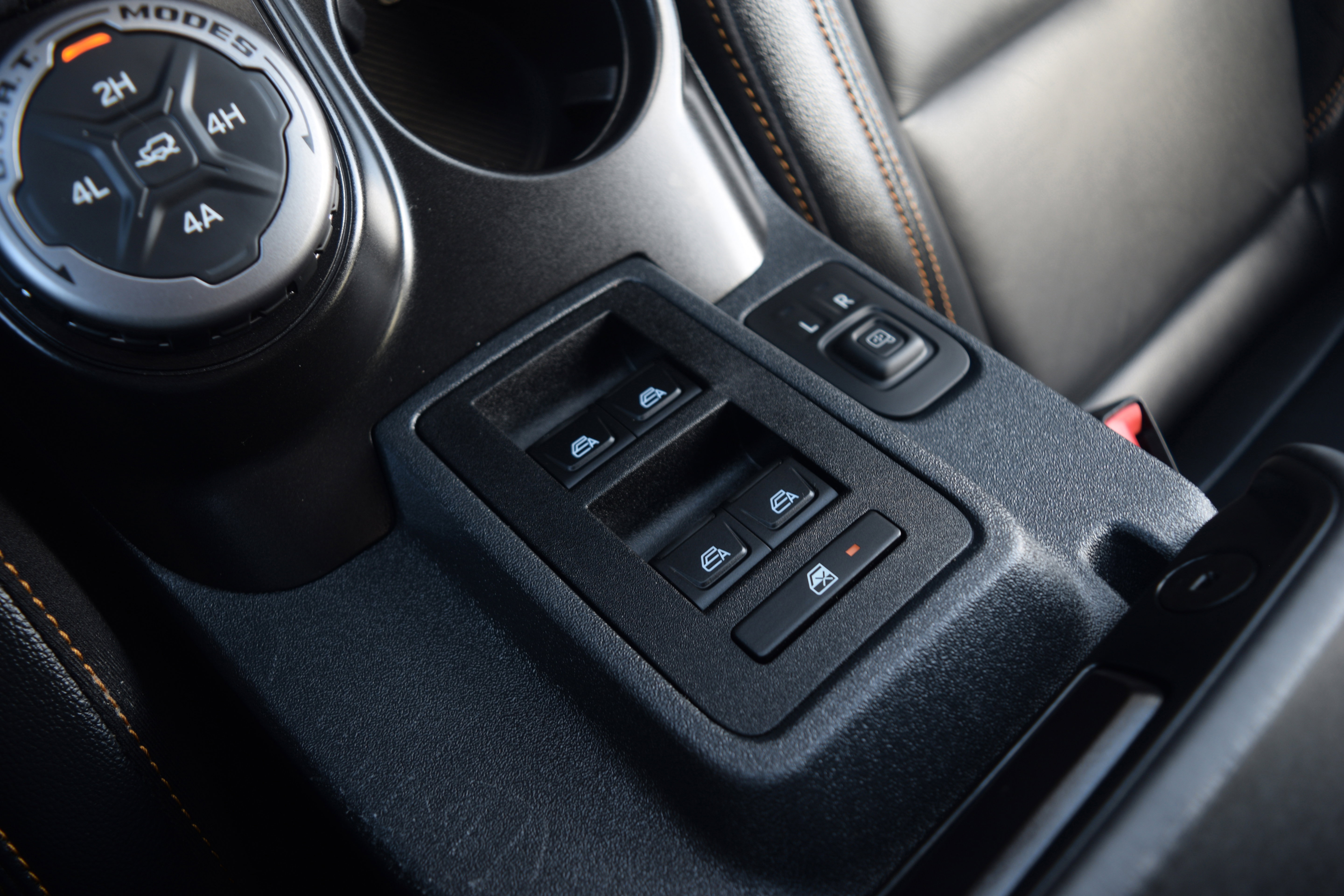 Used 2023 Ford Bronco Badlands w/ Sasquatch Package image 13