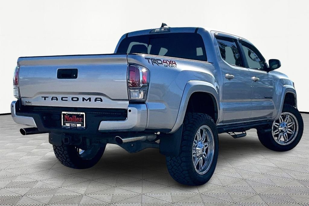 Used 2023 Toyota Tacoma TRD Sport w/ Technology Package image 2
