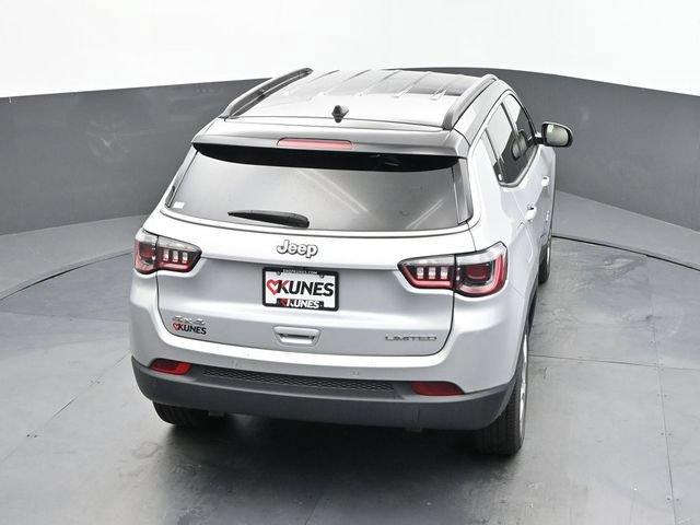 Used 2025 Jeep Compass Limited AWD/4WD image 36