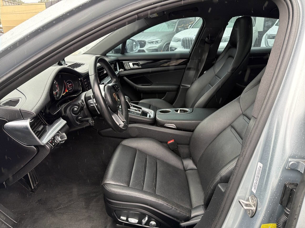 Used 2018 Porsche Panamera 4 AWD/4WD image 35