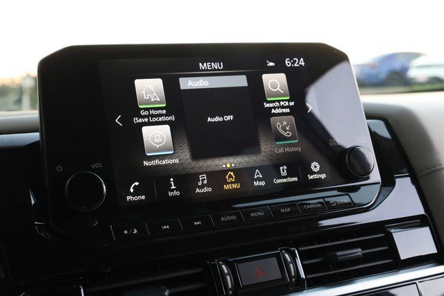 Certified 2025 Nissan Pathfinder SL FWD image 13