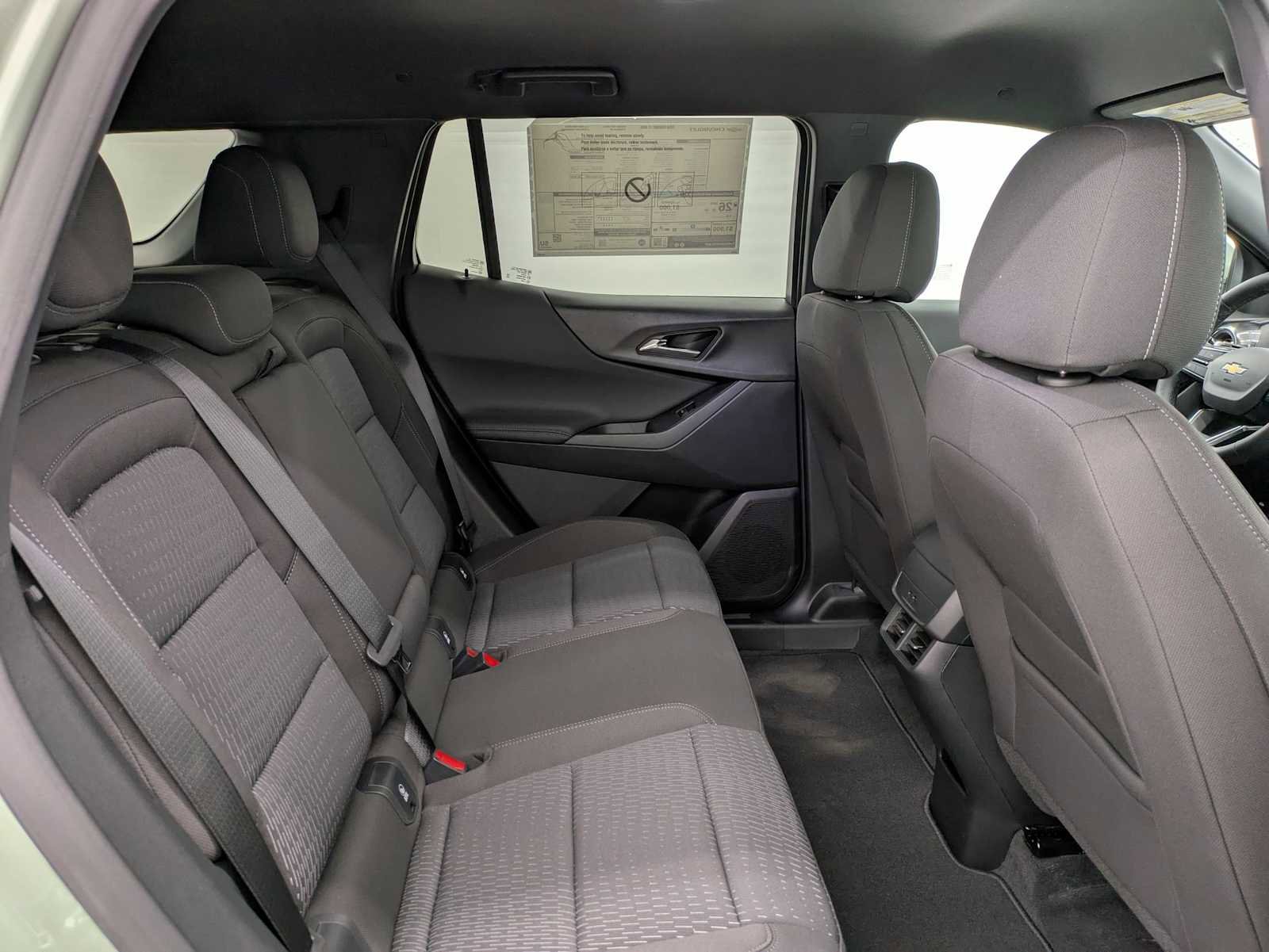 New 2026 Chevrolet Equinox LT image 20