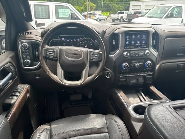 Used 2022 GMC Sierra 2500 Denali w/ Denali Ultimate Package AWD/4WD image 8