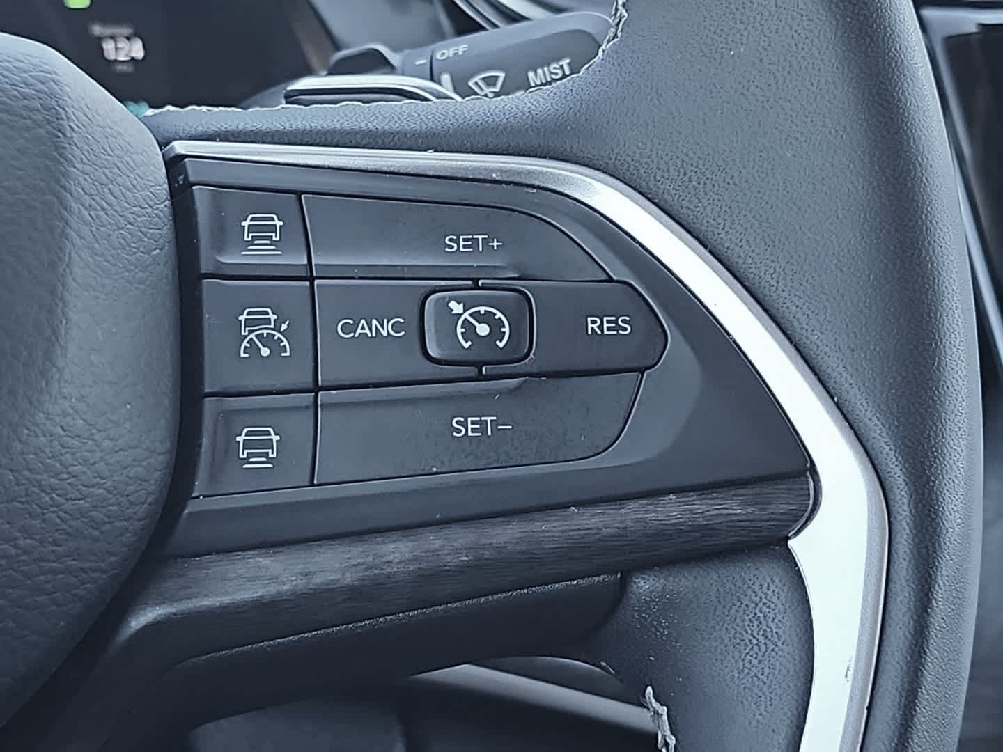 Used 2024 Jeep Grand Cherokee Limited 4xe AWD/4WD image 14