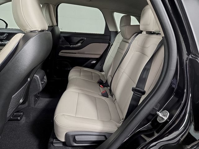 New 2026 Lincoln Corsair Premiere FWD image 9