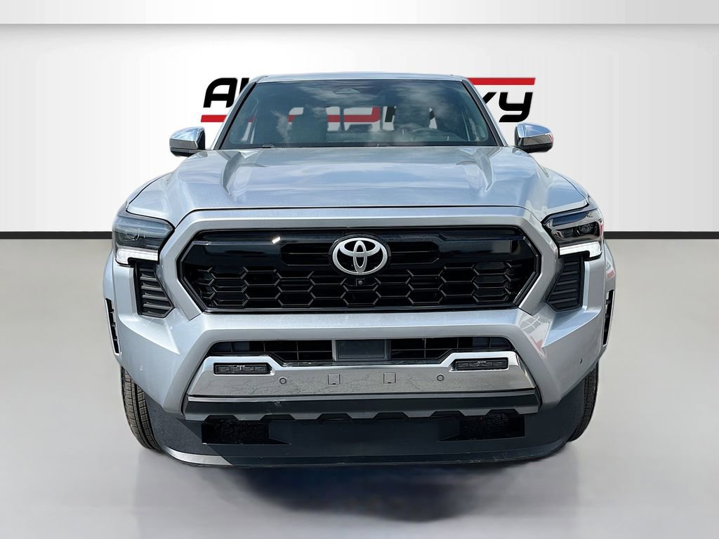 Used 2024 Toyota Tacoma Limited w/ Limited Package (LT) AWD/4WD image 2