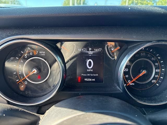 Used 2020 Jeep Gladiator Sport w/ Quick Order Package 24S AWD/4WD image 36