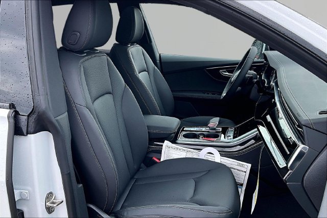 New 2026 Audi Q8 Premium Plus AWD/4WD image 7