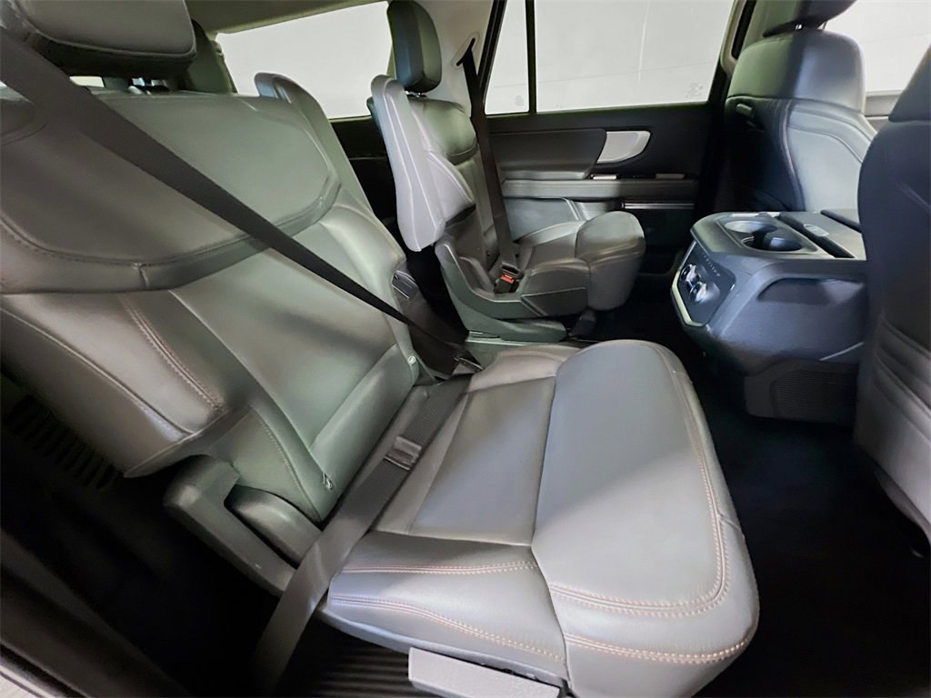 Used 2025 Ford Expedition Max Active image 24