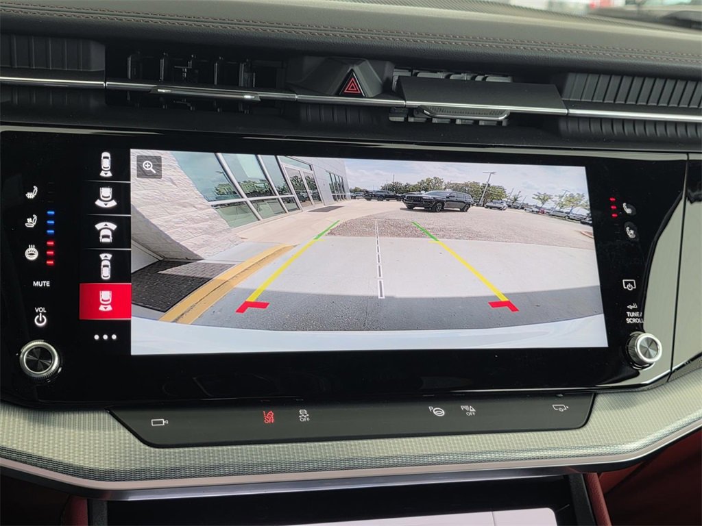 New 2025 Jeep Wagoneer Launch Edition image 21