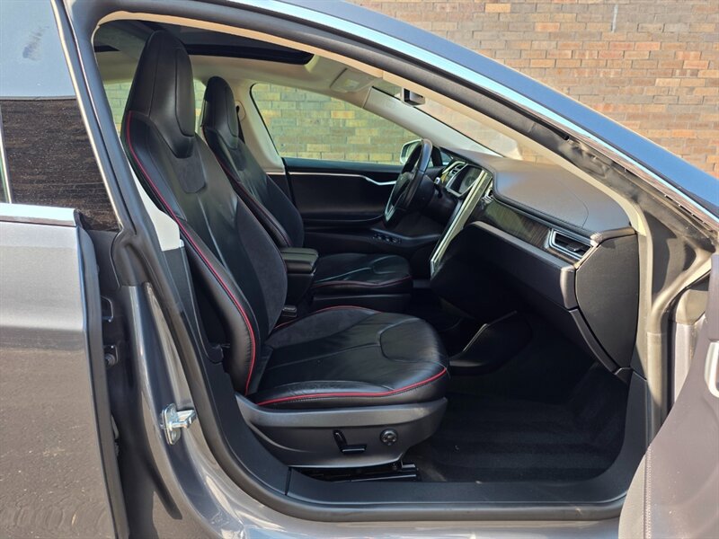 Used 2013 Tesla Model S RWD image 22