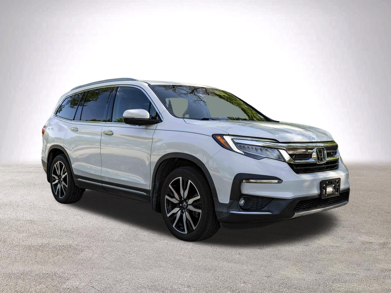 Used 2021 Honda Pilot Touring image 2