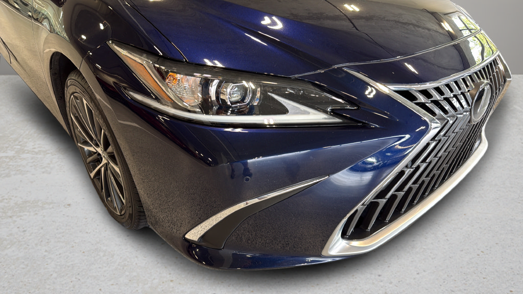 Certified 2023 Lexus ES 350 w/ Premium Package FWD image 11