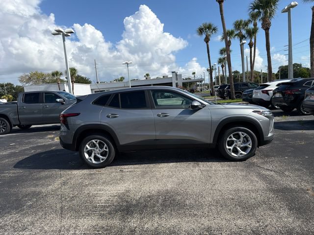 New 2026 Chevrolet Trax LS w/ LS Convenience Package FWD image 14