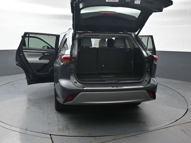 Used 2023 Toyota Highlander Platinum AWD/4WD image 57