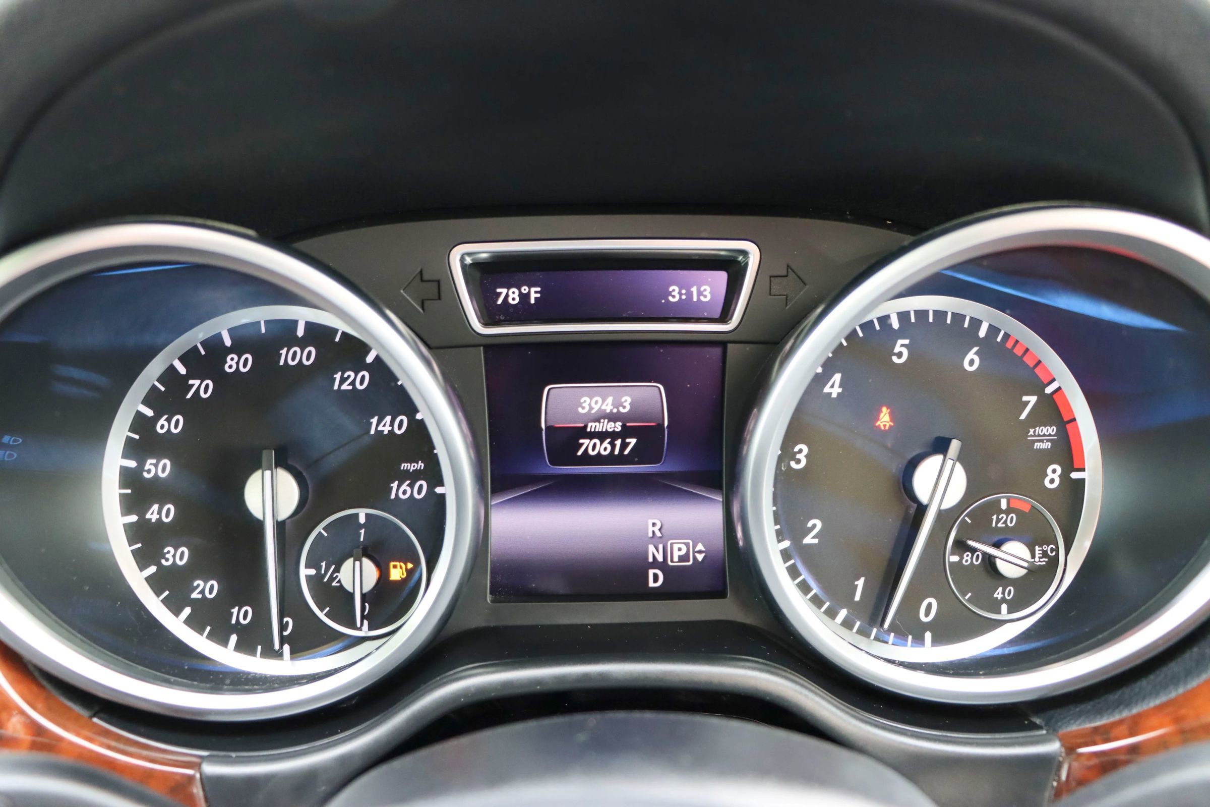Used 2015 Mercedes-Benz GL 550 4MATIC image 55