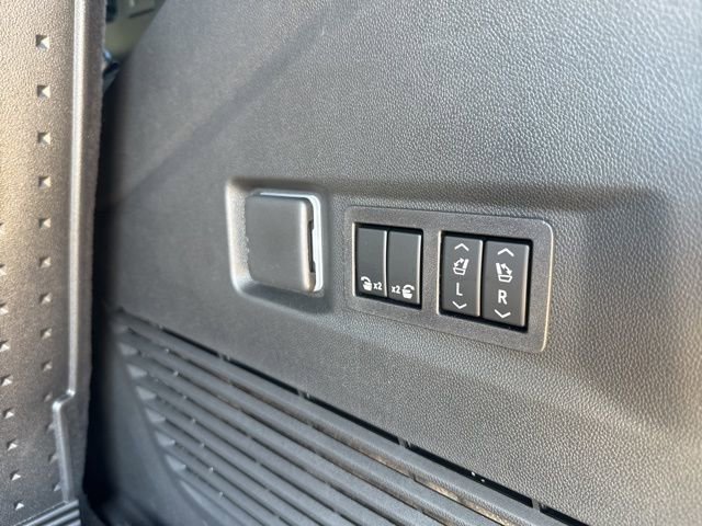 New 2026 Chevrolet Tahoe LT image 15