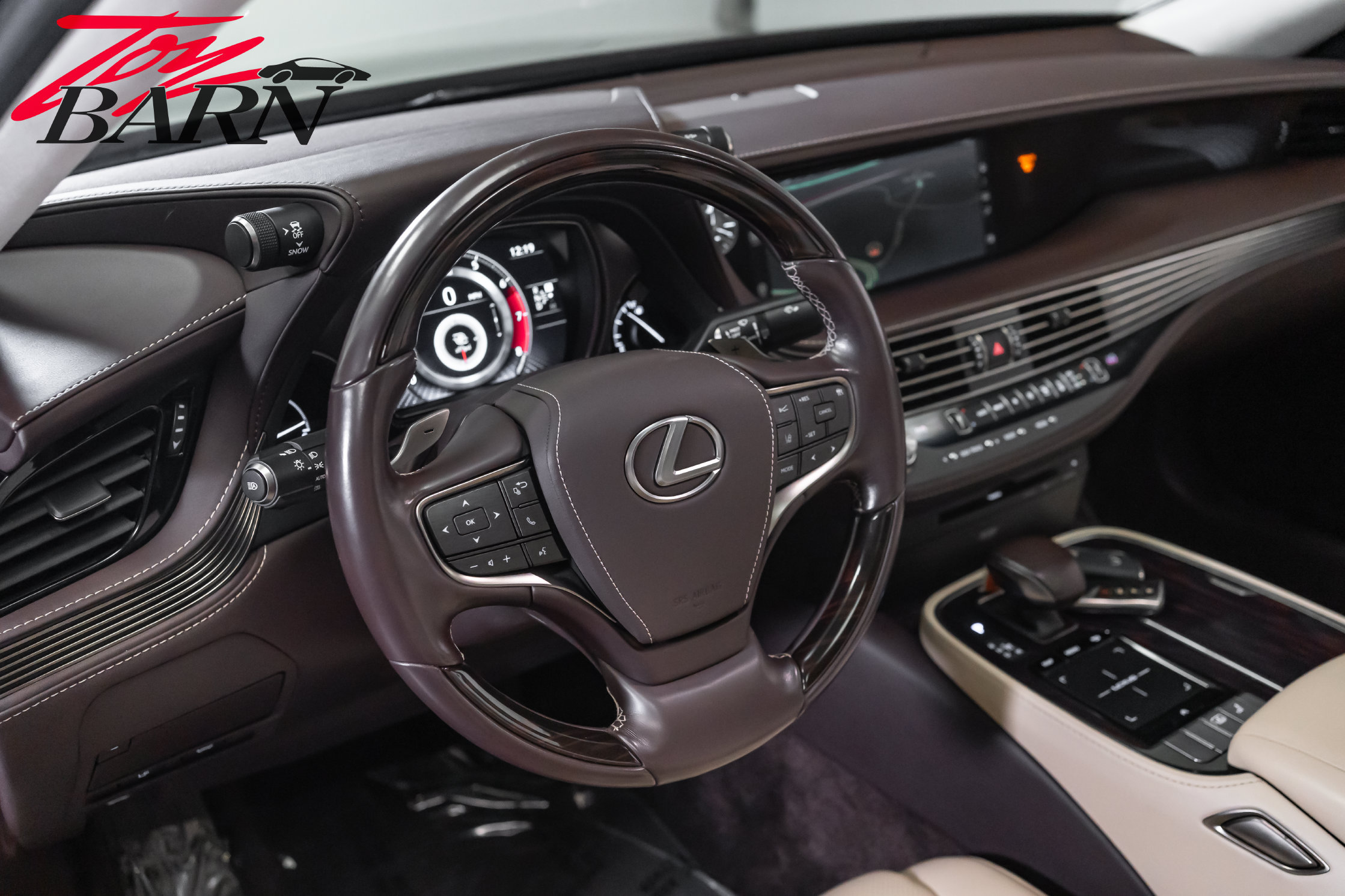 Used 2018 Lexus LS 500 AWD w/ Interior Upgrade Package image 25