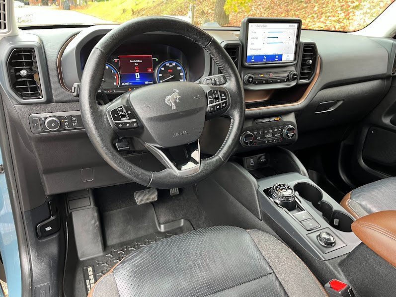 Used 2021 Ford Bronco Sport Outer Banks image 10