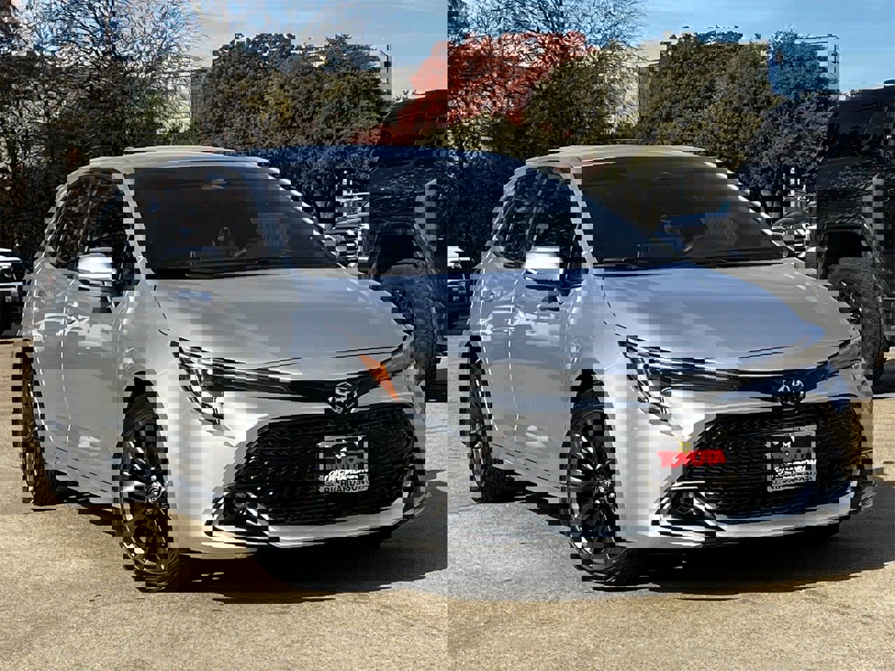 Used 2023 Toyota Corolla XSE image 2