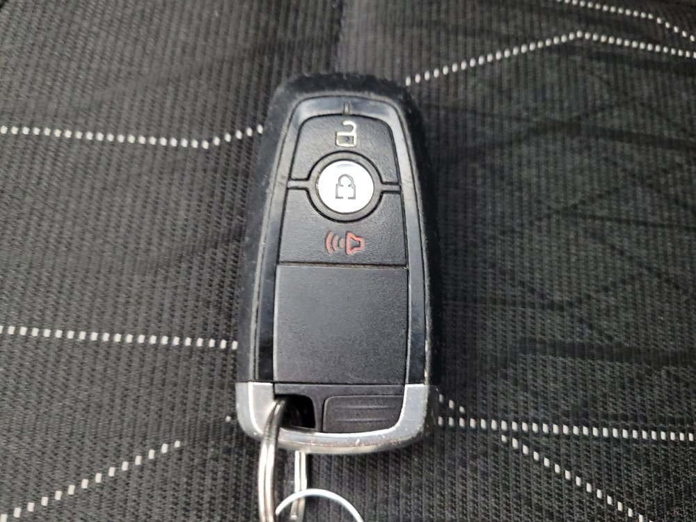 Used 2018 Ford EcoSport SE w/ SE Convenience Package image 32