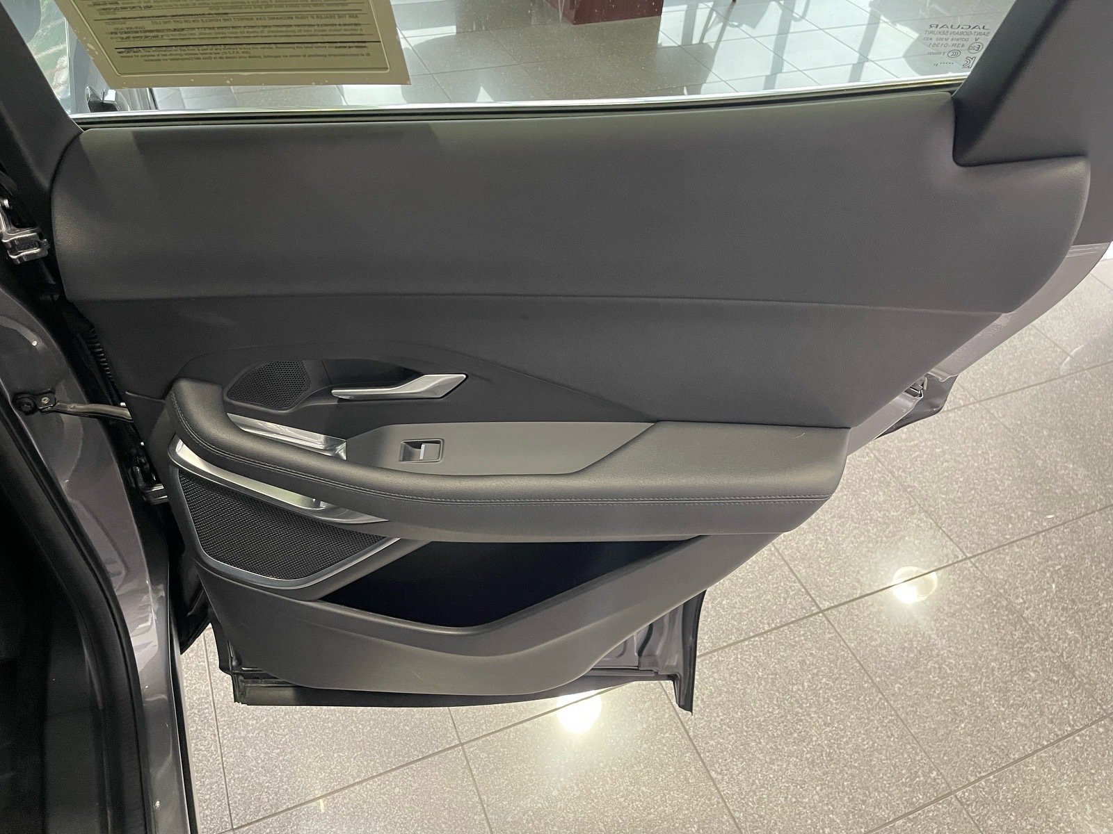 Used 2021 Jaguar E-PACE SE AWD/4WD image 41
