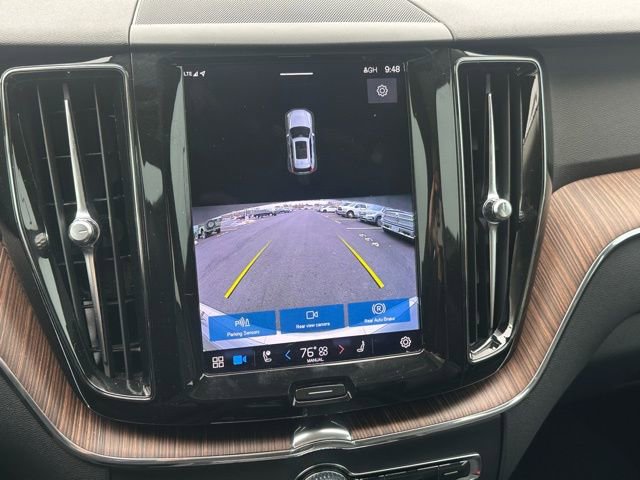 Used 2022 Volvo XC60 B5 Momentum w/ Climate Package image 26