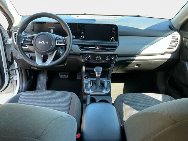 Used 2024 Kia Seltos LX image 11