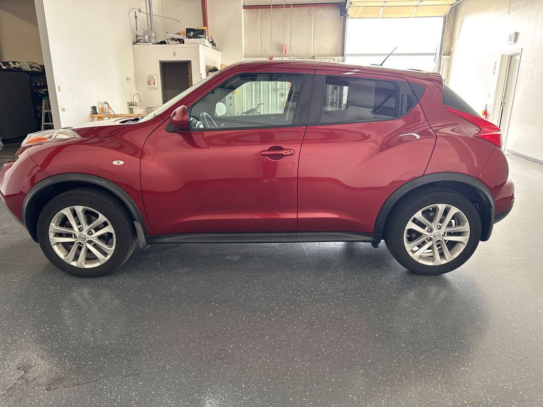 Used 2013 Nissan Juke SV image 7