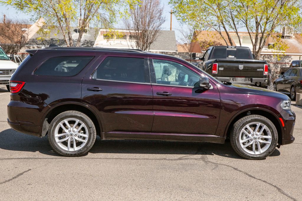 Used 2025 Dodge Durango GT image 4