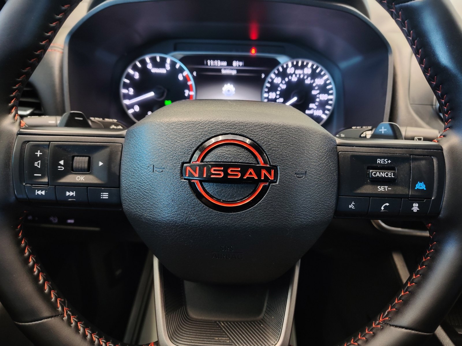 Used 2025 Nissan Rogue SV AWD/4WD image 18