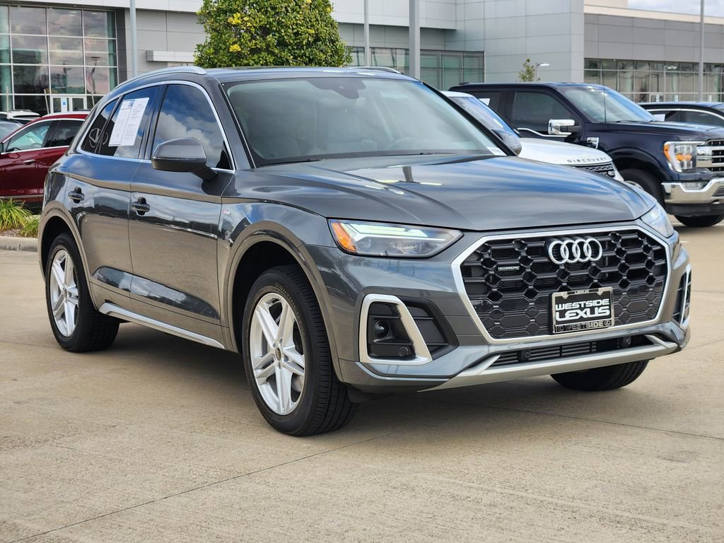 Used 2025 Audi Q5 e Premium image 3