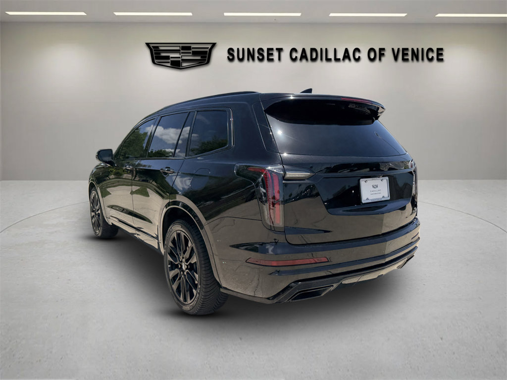 Used 2021 Cadillac XT6 Sport AWD/4WD image 5