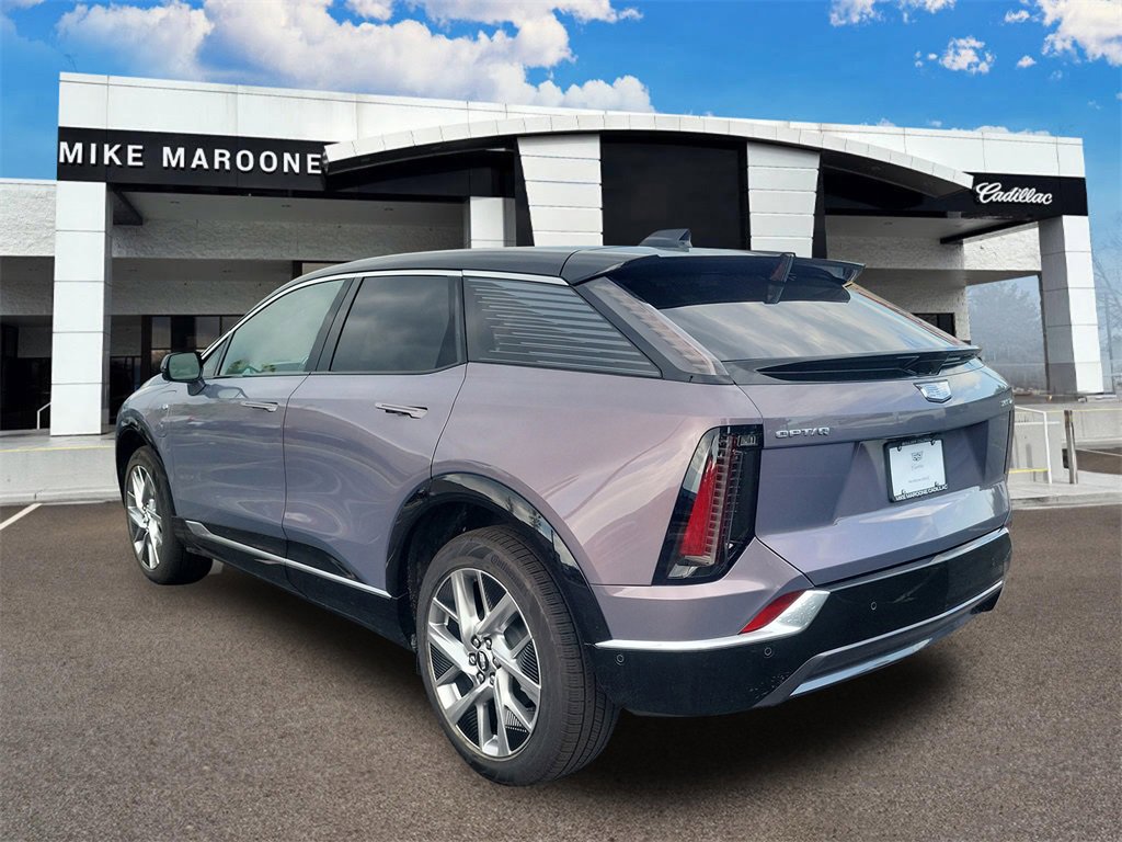 New 2025 Cadillac Optiq Luxury 1 image 4