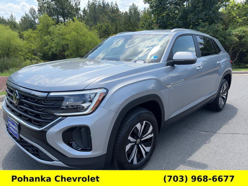 Used 2026 Volkswagen Atlas Cross Sport SE AWD/4WD image 3