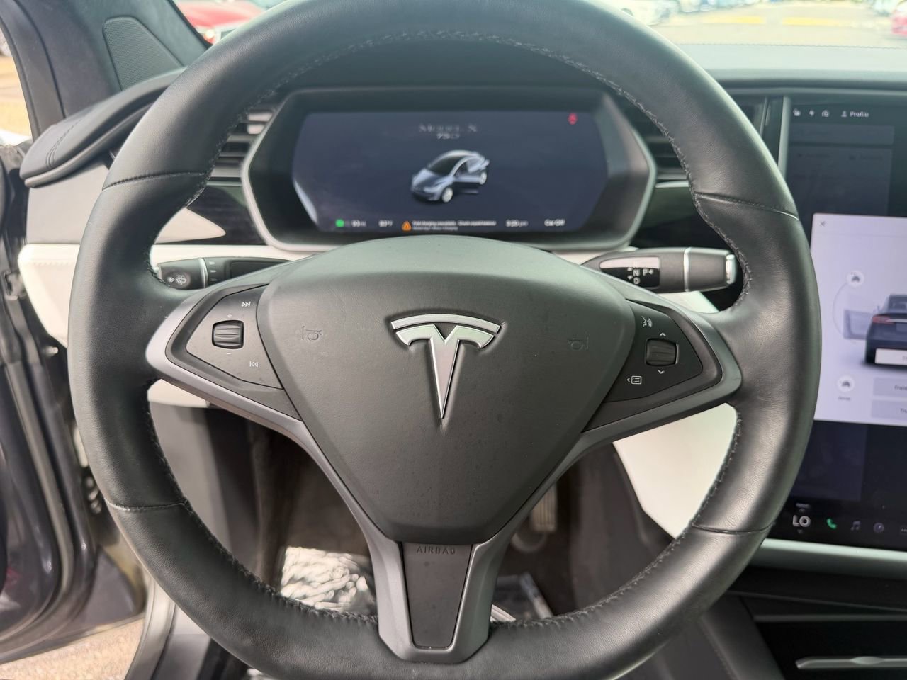 Used 2018 Tesla Model X 75D AWD/4WD image 19