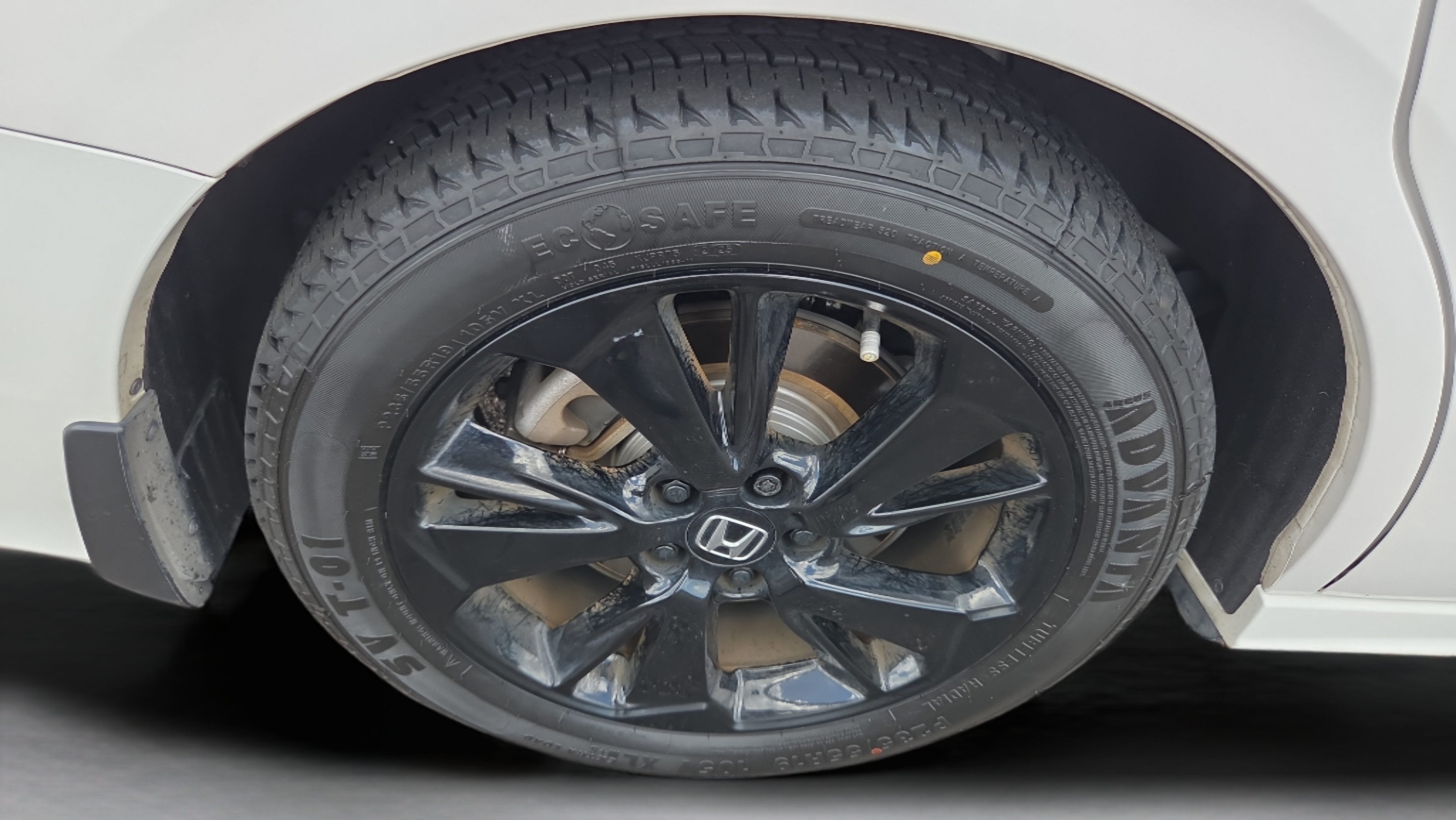 Certified 2024 Honda Odyssey Sport image 36