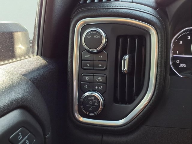 Certified 2021 GMC Sierra 2500 SLT w/ SLT Premium Package AWD/4WD image 11
