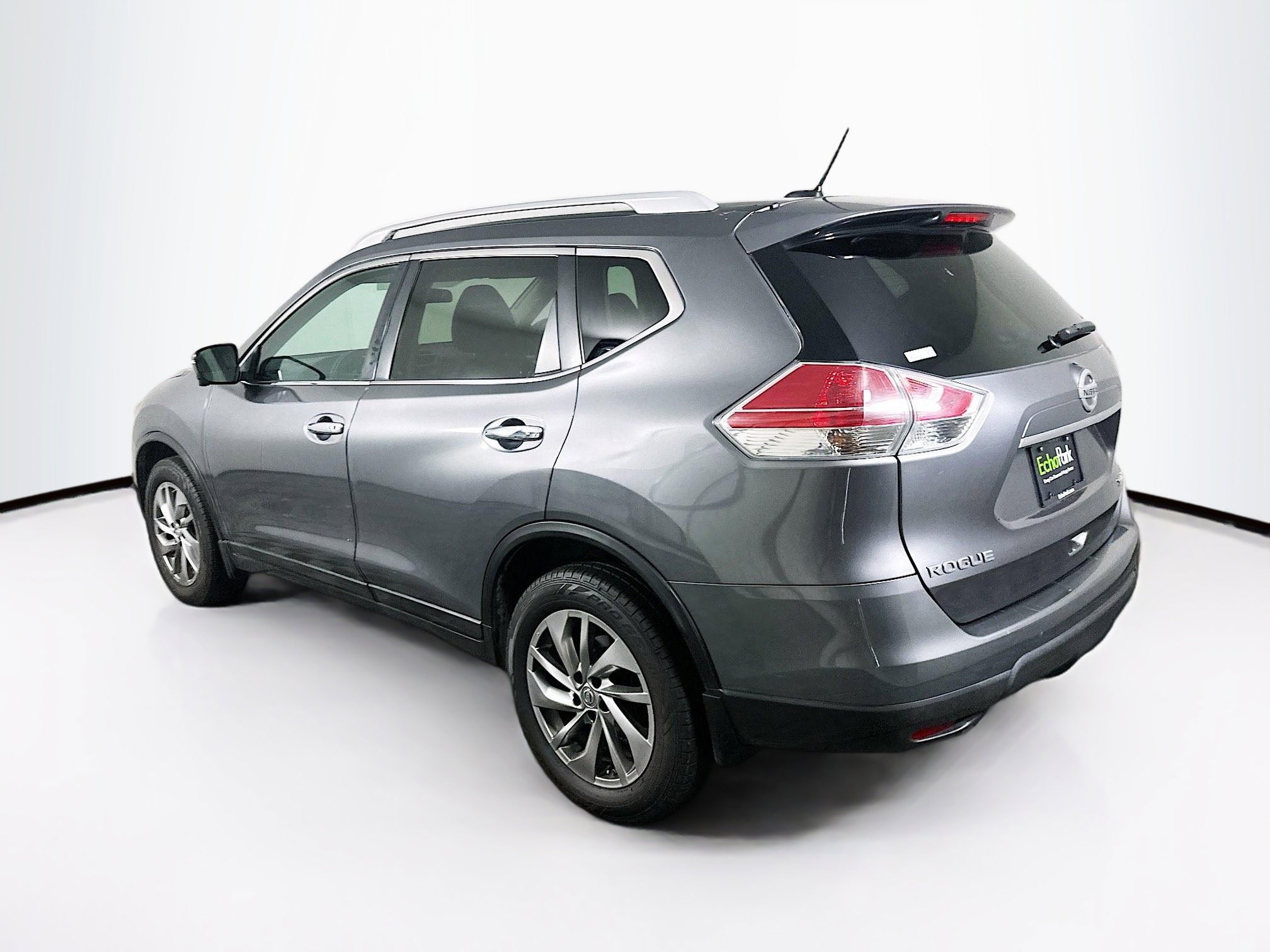 Used 2015 Nissan Rogue SL w/ SL Premium Package AWD/4WD image 5