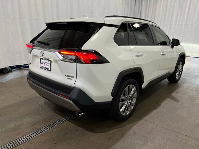 Certified 2022 Toyota RAV4 Limited image 3