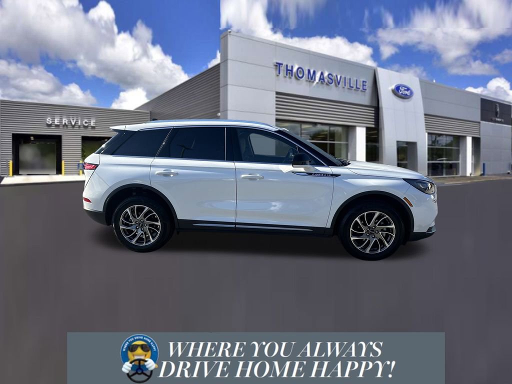 Certified 2022 Lincoln Corsair FWD w/ Equipment Group 101A image 2