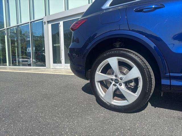 Used 2025 Audi Q5 Premium Plus w/ Premium Plus AWD/4WD image 32