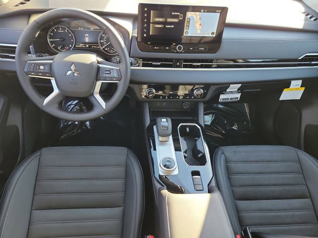 New 2026 Mitsubishi Outlander SE FWD image 17